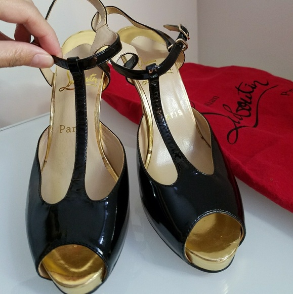 Christian Louboutin Shoes - Christian Louboutin Shoe Size 39